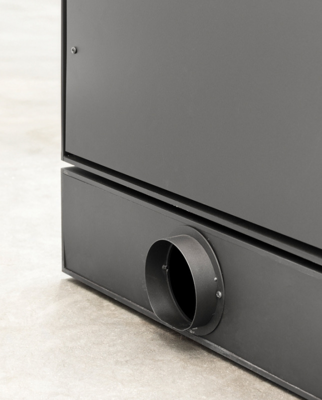 Nestor Martin - TQH 13 s podstavcom na drevo 3